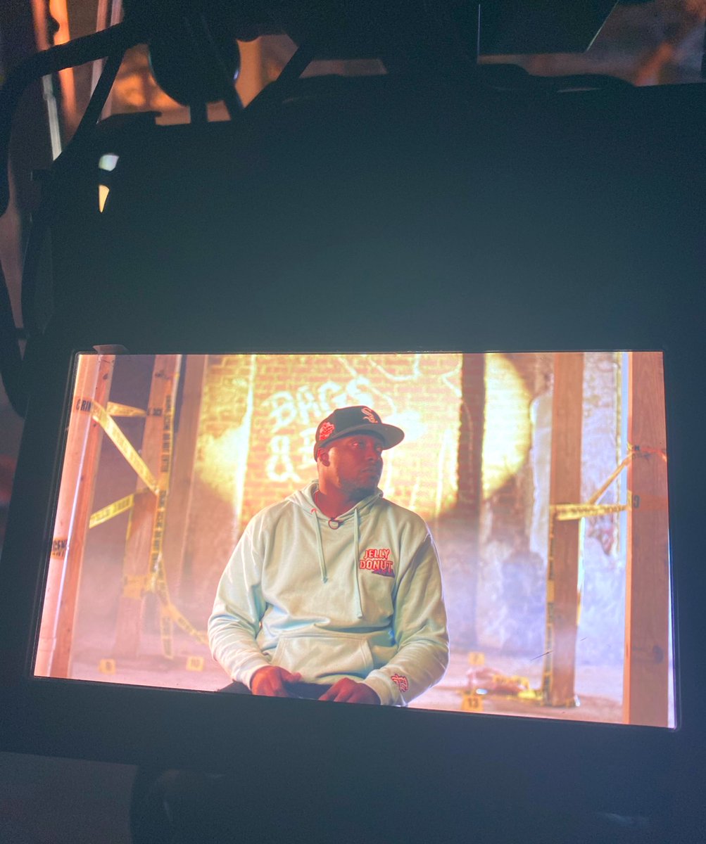 SnakeyezFg's tweet photo. This season inna clouds ☁️ 😩🔥

#Mastercoffessionals #TalkinMyShit #NewGoatsOfTheGame #BagsAndBodies #ImeanHello #WatchuDoin #WeWork https://t.co/JptyQ96UzY