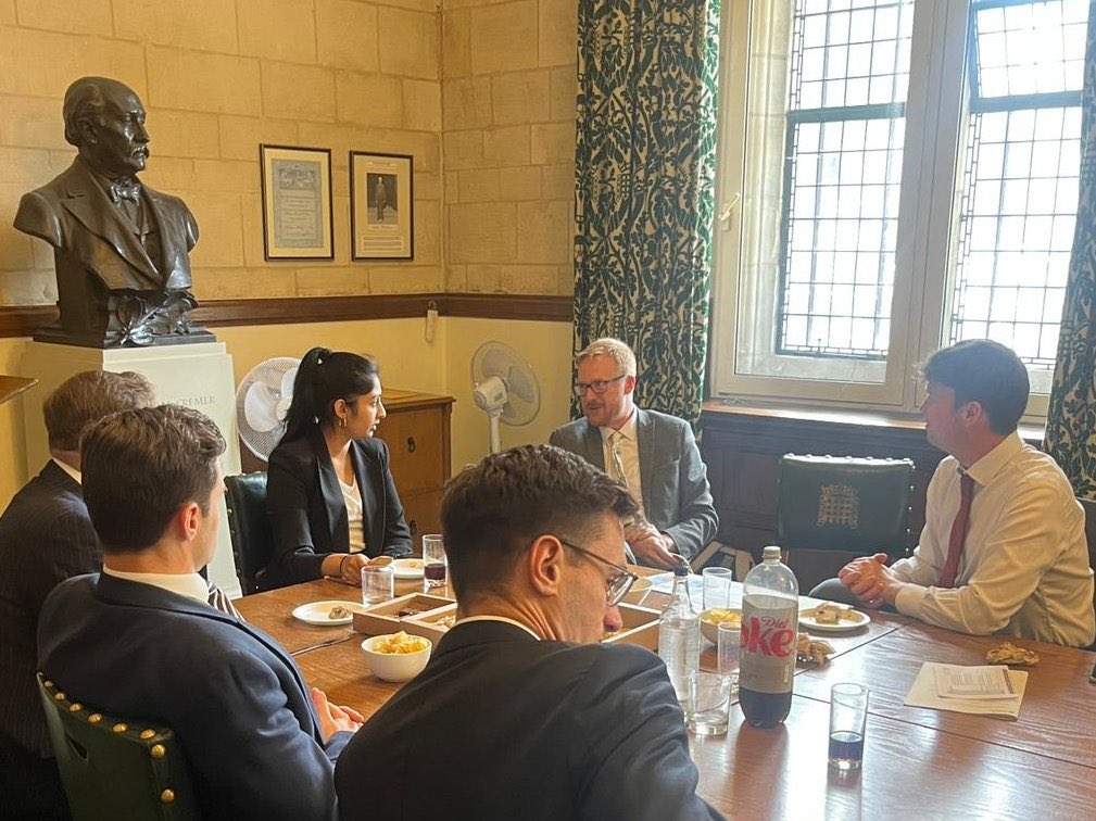 DanCardenMP's tweet image. Young UK Parliamentarians met in Westminster to discuss their priorities for increasing #youth participation in our politics and signed up to @IPUparliament's I Say Yes To Youth In Parliament Campaign. #YoungMPs