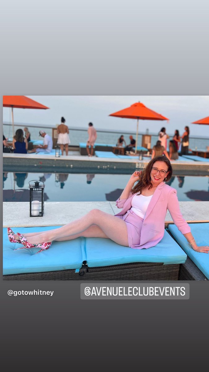 GoToWhitney's tweet image. #ohheyyy @DoloresCatania always great seeing you! Congrats on the cover of #BellaMagazine #thecitypulse #rhonj #bravo ❤️❤️