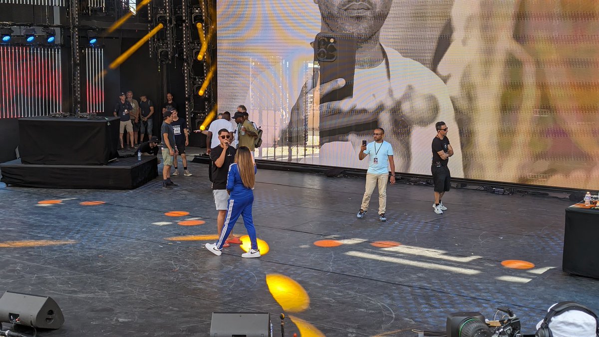 claapfr's tweet photo. C'est l'heure des balances pour Lartiste avant la dernière soirée des Nuits du Peyrou 🎤
#Montpellier #NuitsduPeyrou #DomainedO @domainedo @montpellier_ @mtp2028 @Occitanie https://t.co/UANGSybmeN