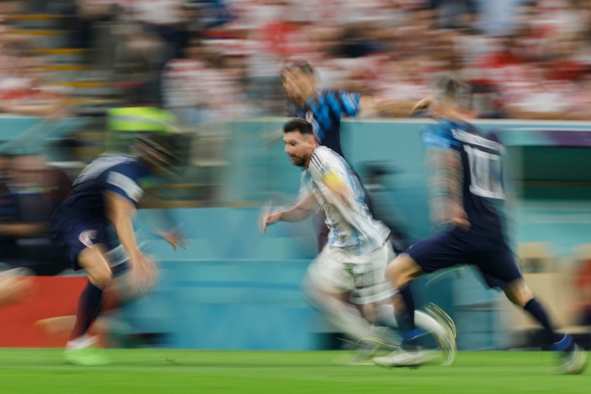 AFASeleccionEN's tweet photo. Catch him if you can 💨

𝟕 𝒎𝒐𝒏𝒕𝒉𝒔 𝒂𝒈𝒐...

#ArgentinaNT https://t.co/oOwhcfyzMd