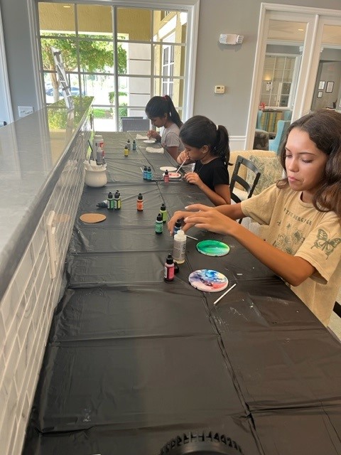 Promenade_Fl's tweet photo. Resident Appreciation Week continued with Taco Tuesday &amp; DIY Coasters! 

#WeLoveOurResidents #LoveWhereYouLive #ResidentAppreciation #FortMyers #luxuryrentals #PromenadeatReflectionLakes #Community #Lifestyle #ApartmentLiving #TacoTuesday #Leavethepansbehind #Margaritas https://t.co/GQ9izLCPlV