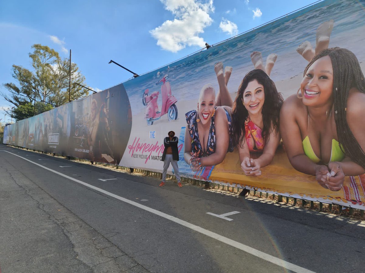 MovieHoneymoon's tweet photo. Thank You @PrimeVideoZA we love this wrap 😍💃🏽🎊 #honeymoonmovie #wanderersstadium 

Our Director @biancafigjam &amp; Producer @mthanji capturing the moment ❤️ 

Catch The Honeymoon Movie Now @PrimeVideoZA 🍿 https://t.co/Qv3w2YhlUc