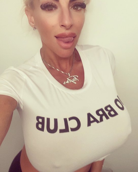 #nobraclub #linkinbio come find me 💕💕💕💕💕 https://t.co/B1Rwxuwtrd https://t.co/L7F21jeC6m<a href="/tag/nobraclub"class="tags">#nobraclub</a><a href="/tag/linkinbio"class="tags">#linkinbio</a>