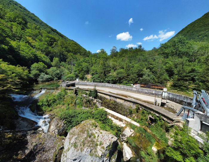 FranceHydroElec tweet media