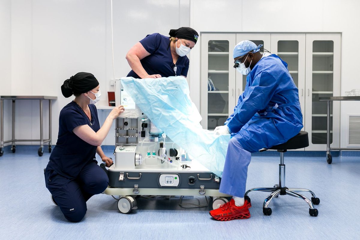 Operating 24/7/365 with a team of nearly 200 highly trained and dedicated members on staff, we deliver life-saving transplants and life-enhancing tissue to those in need. Want to save lives with us? Apply today: buff.ly/3XF8Wxc