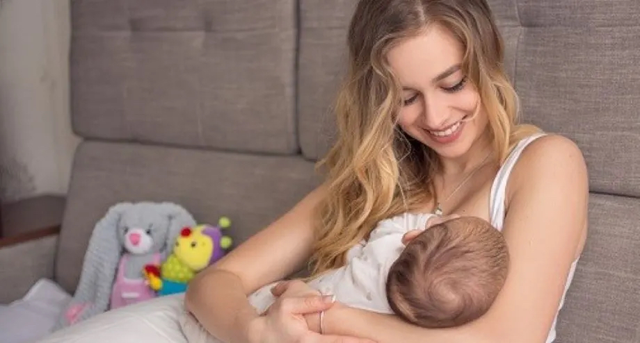 YaleMed's tweet photo. Myo-inositol, a sugar molecule found in #breastmilk, promotes synapse formation and inter-neuronal connection in #breastfeeding #infants, researchers in @NeurologyYale’s @BiedererLab say. https://t.co/Fl4w0d9xEL https://t.co/2NRlqHNQ5H