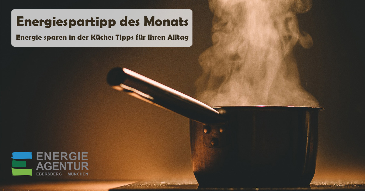 KreisEbersberg's tweet photo. In der Küche stehen allerhand elektrische Geräte. Wie man auch am leckersten Ort der Wohnung oder des Hauses Energie sparen kann, verrät die @EnergieagenturM in ihrem Energiespartipp des Monats. Alle Tipps unter: https://t.co/fIupBdtiSG https://t.co/ZcGT4kYPJv