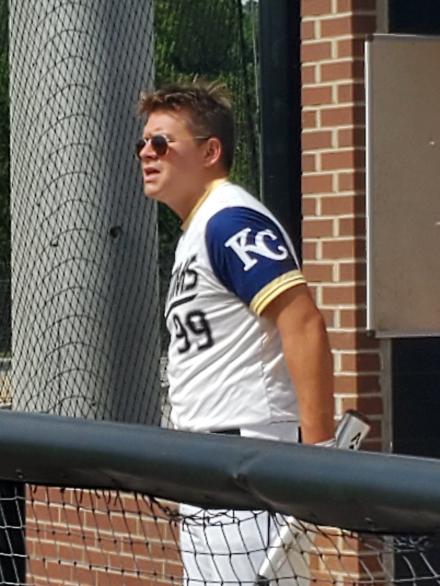 KCPhantoms 18u Swann getting ready for game 1 in Nashville