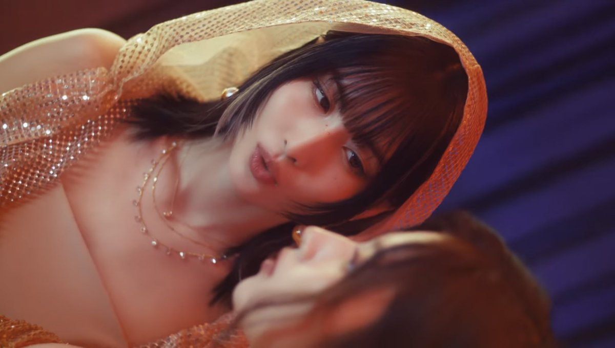 mntzkispresso's tweet photo. EXCUSE ME, SANA AND MOMO.

BUT BUT WHAT THE ACTUAL FUCK IS GOING ON HERE ???????????? https://t.co/zFYU5sm4cJ