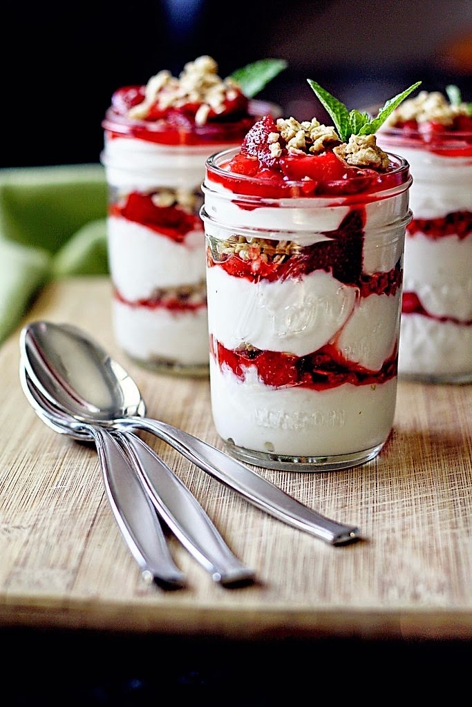 sockfairies's tweet photo. https://t.co/X18VWtw11C
Check out the versatility of the strawberry either roasted and/or the addition of chocolate balsamic vinegar.
#strawberries #baslamicvinegar  #breakfastideas #appetizer #desserts https://t.co/ymXN21npBI