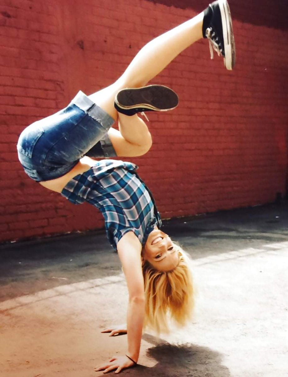 Caitylotzalways1 fan (@caitylotzalways) on Twitter photo Dance passion. Dance Is A Conversation Between Body And Soul. <a href="/caitylotz/">Caity Lotz</a> memories dancer time 🤩💯 Dance passion. Dance Is A Conversation Between Body And Soul. <a href="/caitylotz/">Caity Lotz</a> memories dancer time 🤩💯