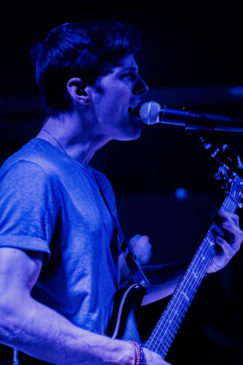 BrandonKSchauer's tweet photo. Feels great to get back at it! There’s nothing like ripping the stage with my brothers in @Encrement 🖤 See you guys again on 7/28 🥂

📸: @sophieseayy 

#NewMusic #RockMusic #Encrement https://t.co/jkvyYwdTku