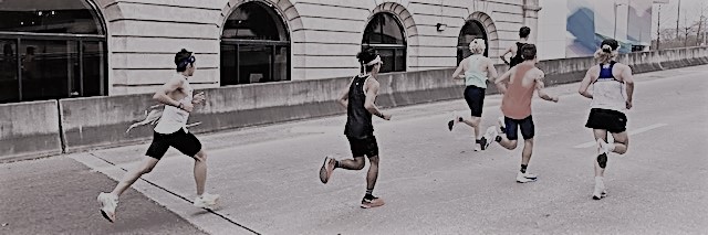 higdonmarathon's tweet photo. You need to continually work on your flexibility to achieve success as a runner. #StretchWithHal https://t.co/O1PelETDls