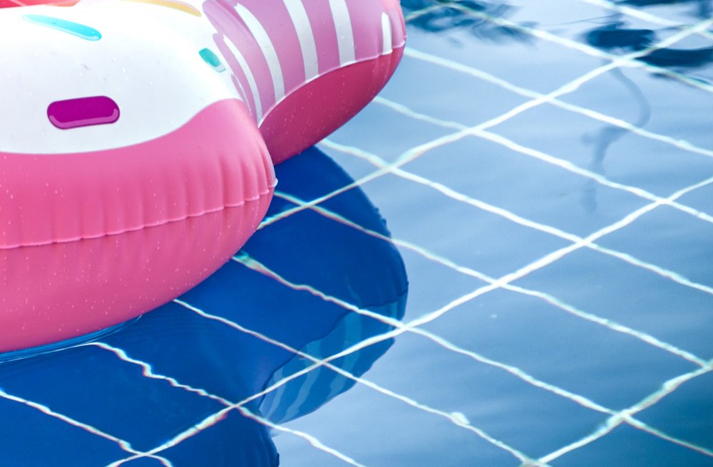 edificioenforma's tweet image. ¿Estas pensando en montar una piscina hinchable en la terraza?
Si no quieres sobrecargar la estructura, sigue primero estas recomendaciones:

tuedificioenforma.es/publicacion-te…