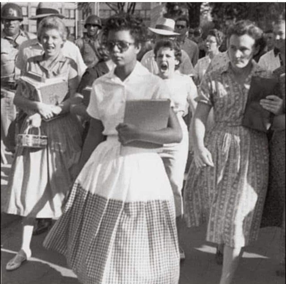 MensRightsAB's tweet photo. Feminists LOVE to say that “men are to blame” for so many things. Just check historic photos and you’ll find your fair share of women.

p.s. As shown in this picture, nobody can tear down/attack women better than women. #mgtow #mensrights https://t.co/TcYNeYyc6z