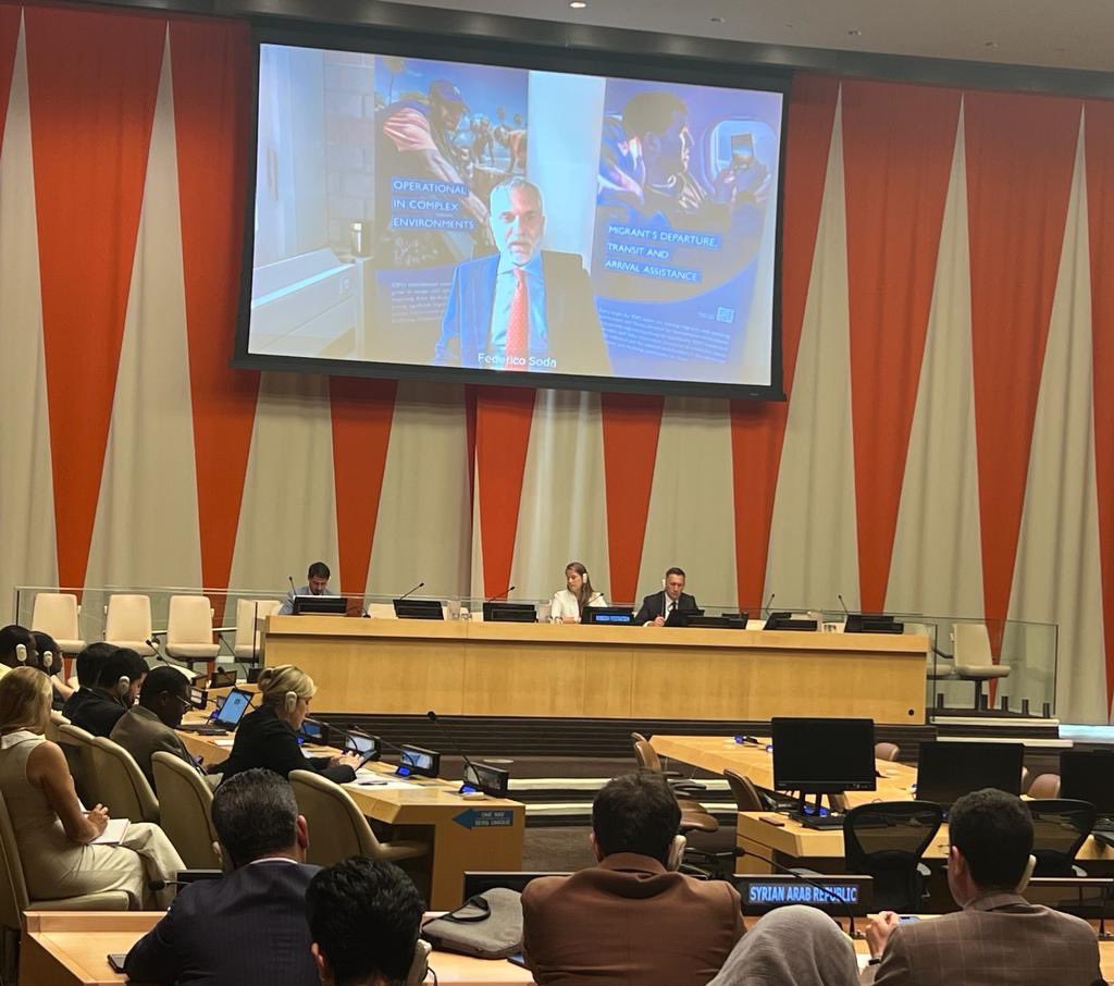 fedsoda's tweet photo. The drivers of migration and displacement are complex.

Triggers such as conflict, violence and human rights violations force people to leave their homes, seeking safety elsewhere.
 There are also socio-economic, political and environmental factors that impact human mobility. https://t.co/3zQ8wCCTXt