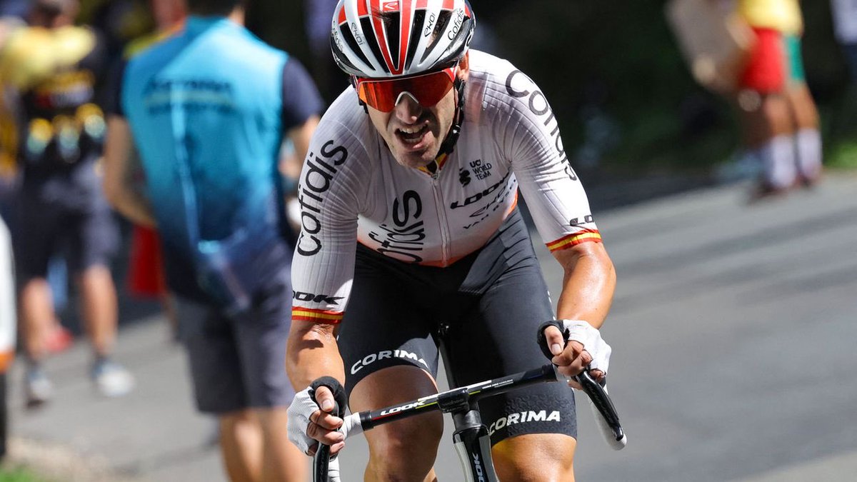 adrianllopisc's tweet photo. ¡¡ION IZAGIRRE ES EL GANADOR DE LA ETAPA DE HOY DEL TOUR DE FRANCIA!!

QUE GRAN EXHIBICIÓN  🚀 https://t.co/pbWzAg1y9X