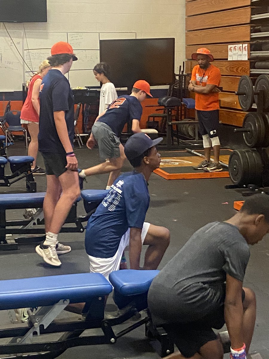 AD_SpartaNation's tweet photo. Spartan Baseball and Softball getting that summer conditioning in - Spartan Process - GO SPARTANS! https://t.co/epx7tZjwja