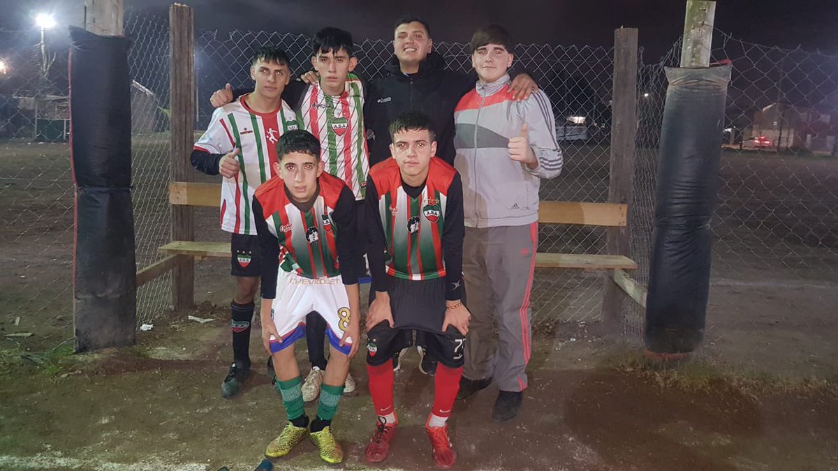 q flojo equipo che 🤣💯