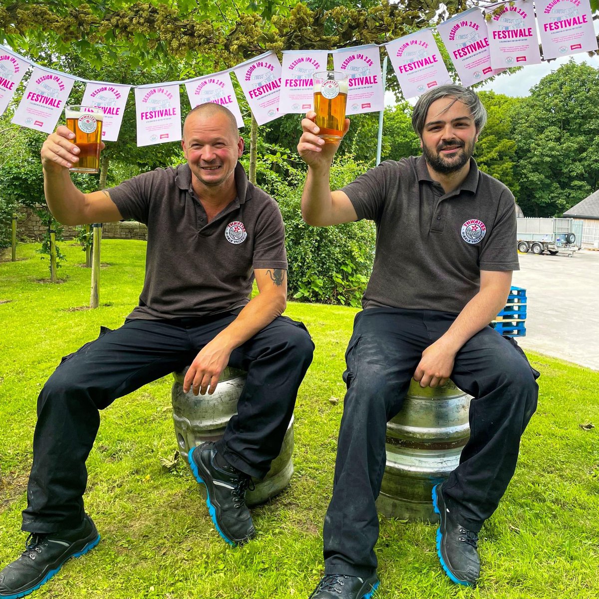 As we are stepping into the month of British festivals, what better way to celebrate than with our very own festival themed beer!

Festivale is a 3.8%, golden in colour and brewed using Citra, Summit, Ernest, Styrian Cardinal hops to give a totally tropical taste.

Enjoy!🍻