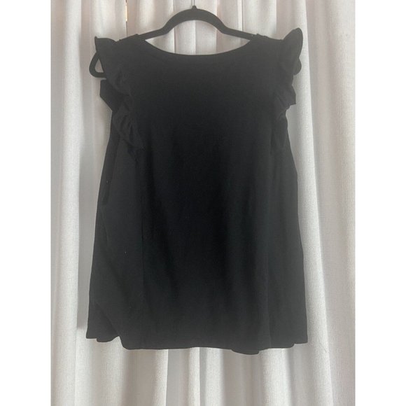 willowsfinds's tweet photo. So good I had to share! Check out all the items I'm loving on @Poshmarkapp #poshmark #fashion #style #shopmycloset #giuliana #barbie: https://t.co/30PXF3rcC9 https://t.co/sNOA0a0Ii3