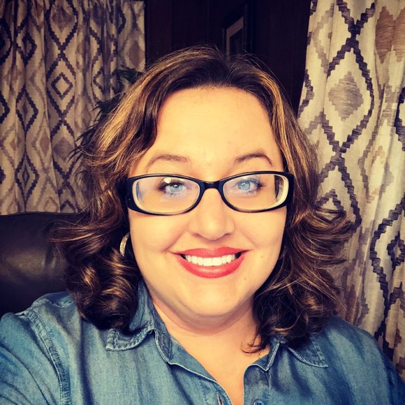 So good I had to share! Check out all the items I'm loving on <a href="/Poshmarkapp/">Poshmark</a> #poshmark #fashion #style #shopmycloset #meettheposher: posh.mk/qLBQ1sG5oBb