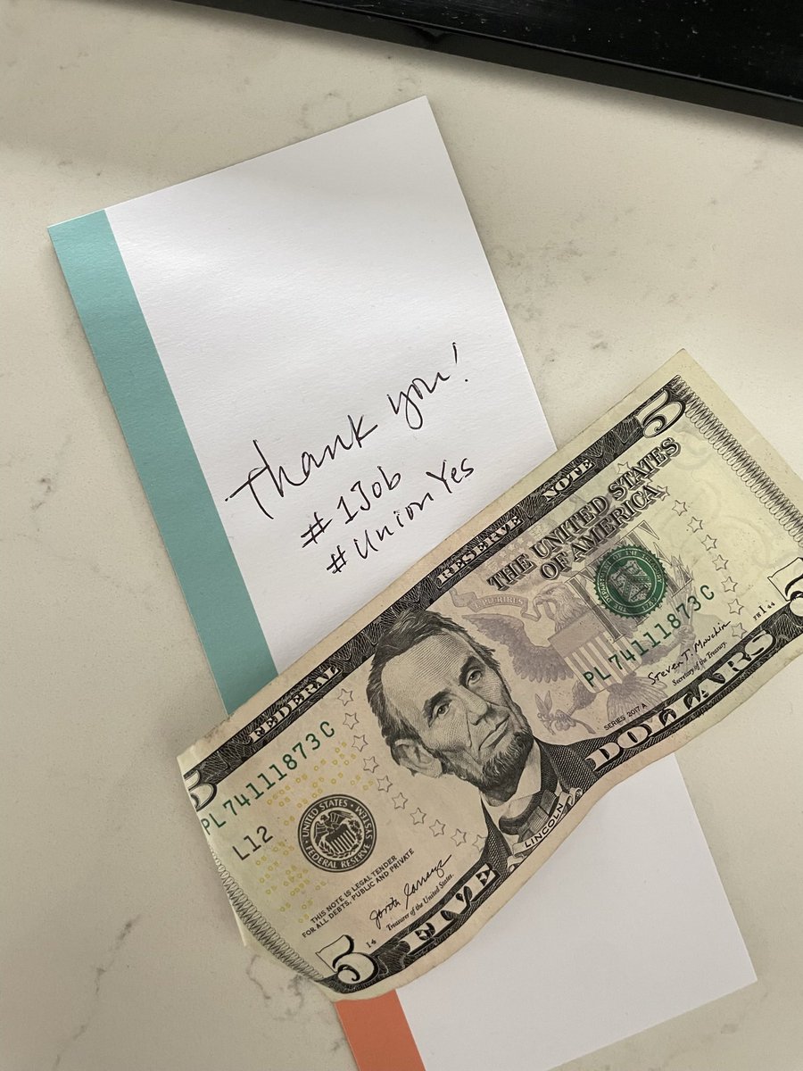 Hey @Netroots_Nation attendees! Don’t forget to tip your hotel housekeeping staff daily! #OneJobShouldBeEnough #UnionStrong #NN23