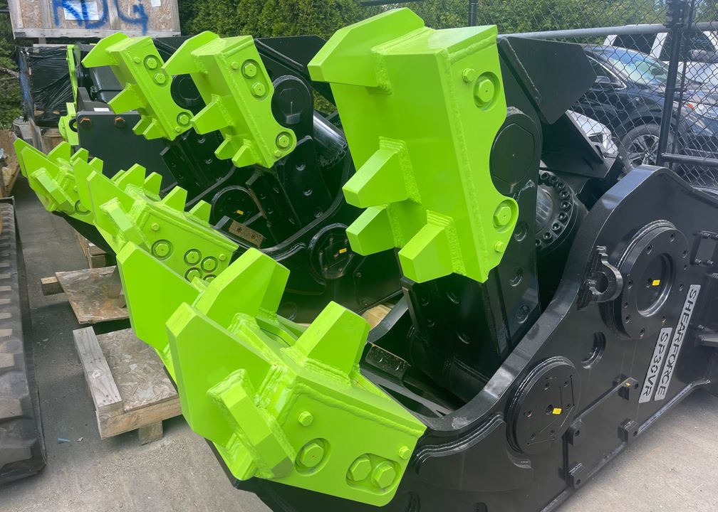 ShearForceEquip's tweet image. Looking to enhance your crushing and demolition projects? The ShearForce Rotating Demolition Pulverizer is the ultimate power-packed tool for precision and efficiency. Crush, demolish, and pulverize with ease, taking your projects to new heights of productivity. #pulverizer