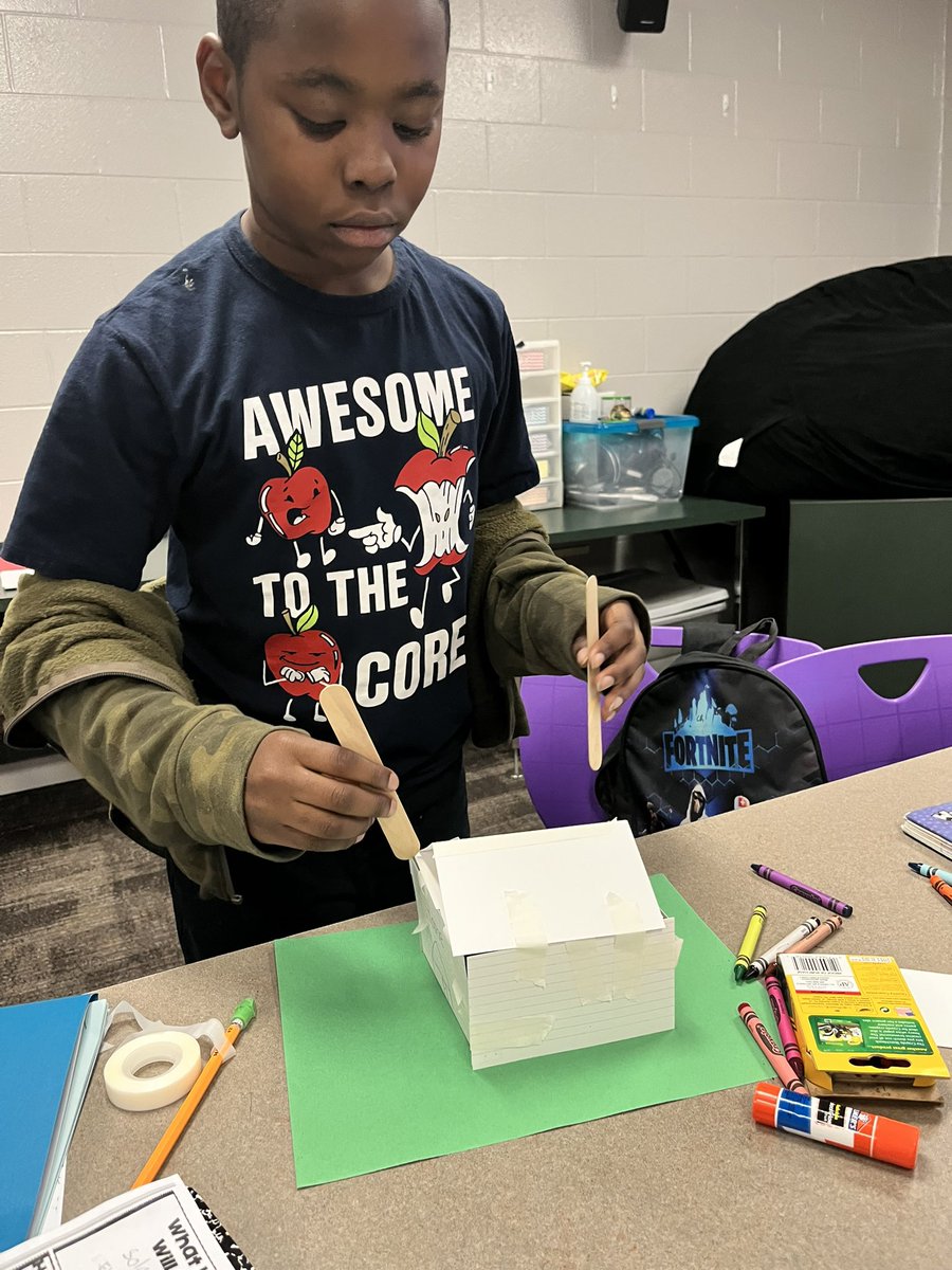 MrsReid18's tweet photo. Steam fun during summer school designing dream houses after reading If I Built a House https://t.co/2lelwVLOJg