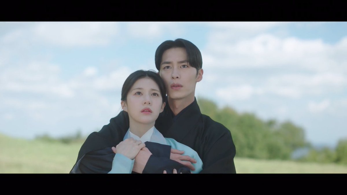 kdramaeun_'s tweet photo. i already miss my light and shadow couple 🥹 https://t.co/aZYvTjvxeU