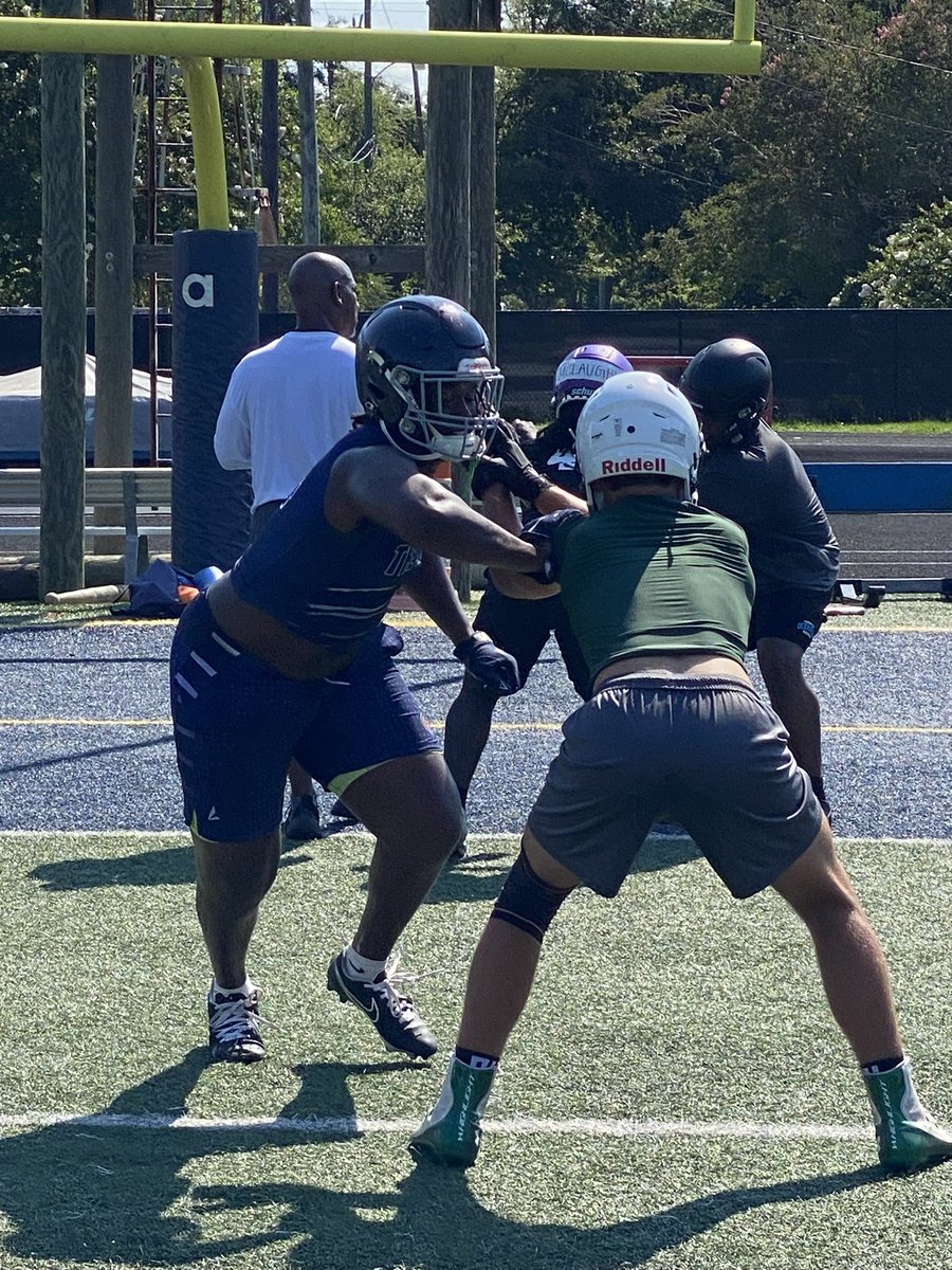 Getting better 7v7 and OL DL. Thanks @TheCitadelFB @CitadelFootball for hosting us today and this great camp! @RecruitTheHam