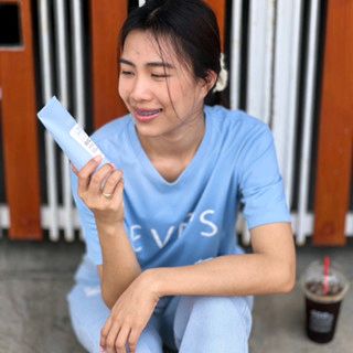 EVES_ROIET's tweet photo. Shopee Live: มาช้อปกันค่าา. ดู Live ของ eves.shopbeauty ตอนนี้: https://t.co/67ht18bHha

#Shopee #โหวตนายกรัฐมนตรี #พิธาลิ้มเจริญรัตน์ #พิธา https://t.co/6elO2CTihb