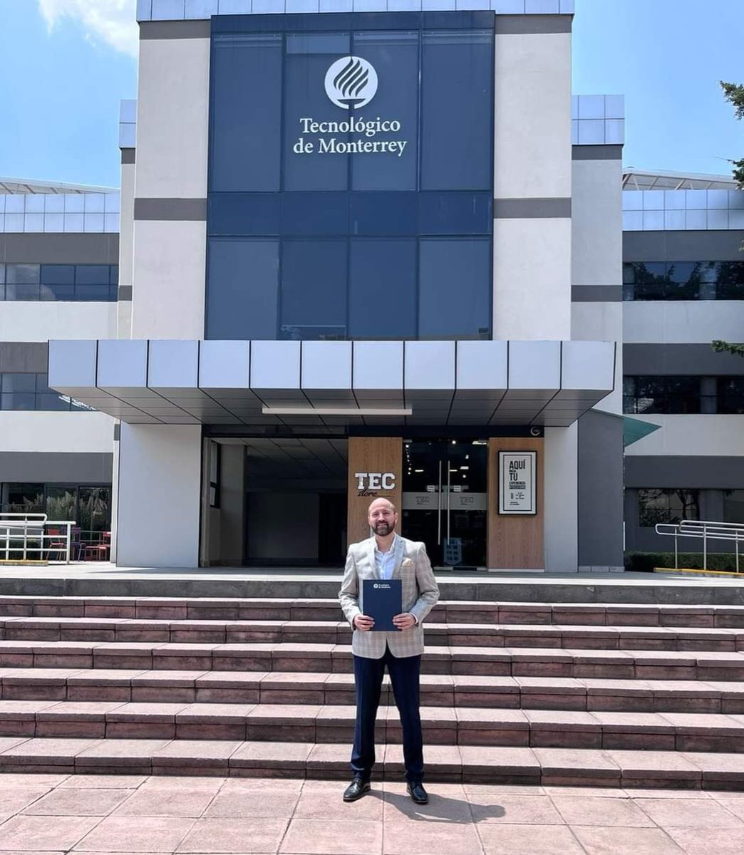 figlesias1977's tweet image. Desde hoy me uno como Director de la licenciatura en marketing a la gran familia del #TecnológicoDeMonterrey , la mejor universidad de LATAM y de las principales de mundo. En conjunto seguiremos evolucionado la calidad de la educación local como internacional!
@TecdeMonterrey