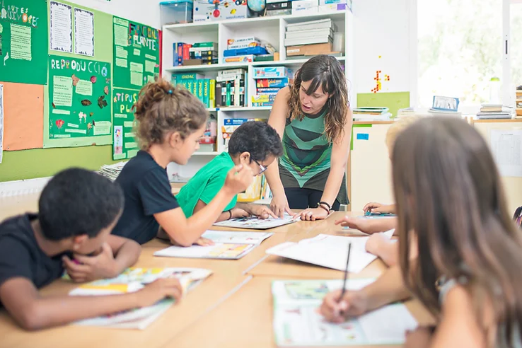 ALP Storytelling: In Feb at the ALP Convening in Tucson, <a href="/GaryChapin5/">Gary Chapin</a> + <a href="/LaurieGagnon98/">Laurie Gagnon</a> visited Sunnyside High School for an excursion called "Equitable Grading Practices" - learn about their impactful experience: bit.ly/467gEUS