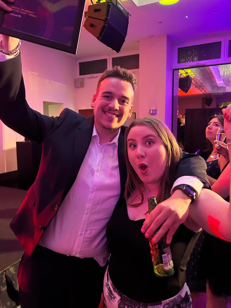 IssyWoodPR's tweet photo. Had such a great time at the #UKDigitalPRAwards last night🤩🥂
@dontpanicevents https://t.co/bxIFLLuXvT