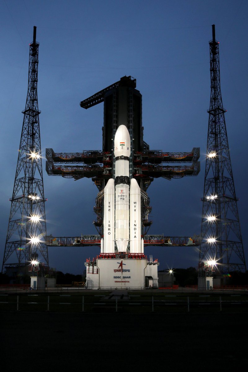 Satya_Balivada's tweet photo. ISRO's #Chandrayan3 is bracing entire world being a huge example of a saying 'Never give up' by standing assuredly with tonnes of pride to fly our flag high with it's resounding success by accomplishing it's aim soon. #ISRO is on it's way to echo Jaikaras to Bharath in the space. https://t.co/k5AtLNG7Ic