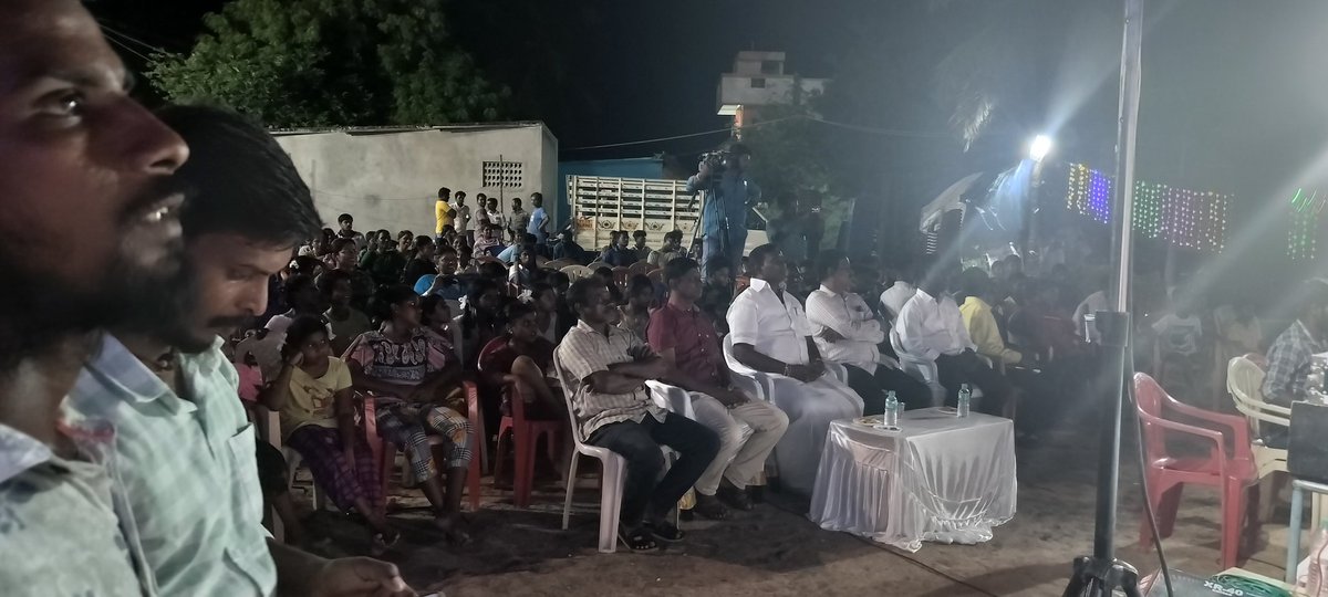AKSaiJSaravanan's tweet photo. புதுச்சேரி அரசு கலைப் பண்பாட்டு துறை சார்பாக, கிராமிய கலை விழா பொரையூர் கிராமத்தில் நடத்தப்பட்டது, அதில் சிறப்பு விருந்தினராக கலந்து கொண்டு கிராமிய கலையை பற்றி பொது மக்களுக்கு எடுத்துரைத்து, நிகழ்ச்சியை கண்டு களித்த போது.@BJP4Puducherry @blsanthosh @JPNadda @BlrNirmal https://t.co/WHf8uEIkCC