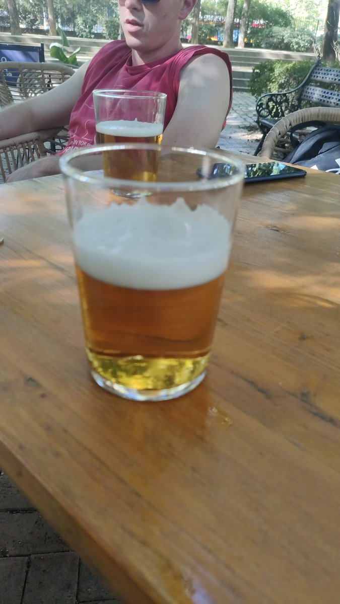 alexcarril9's tweet photo. 1.50€ en sevilla esto nos roban en gijon hijos de puta https://t.co/XolyFRVFI3