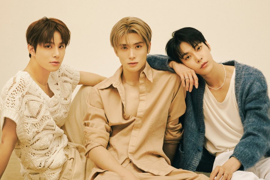 chuuseungkwan's tweet image. the kpop trios are hitting different this year omg