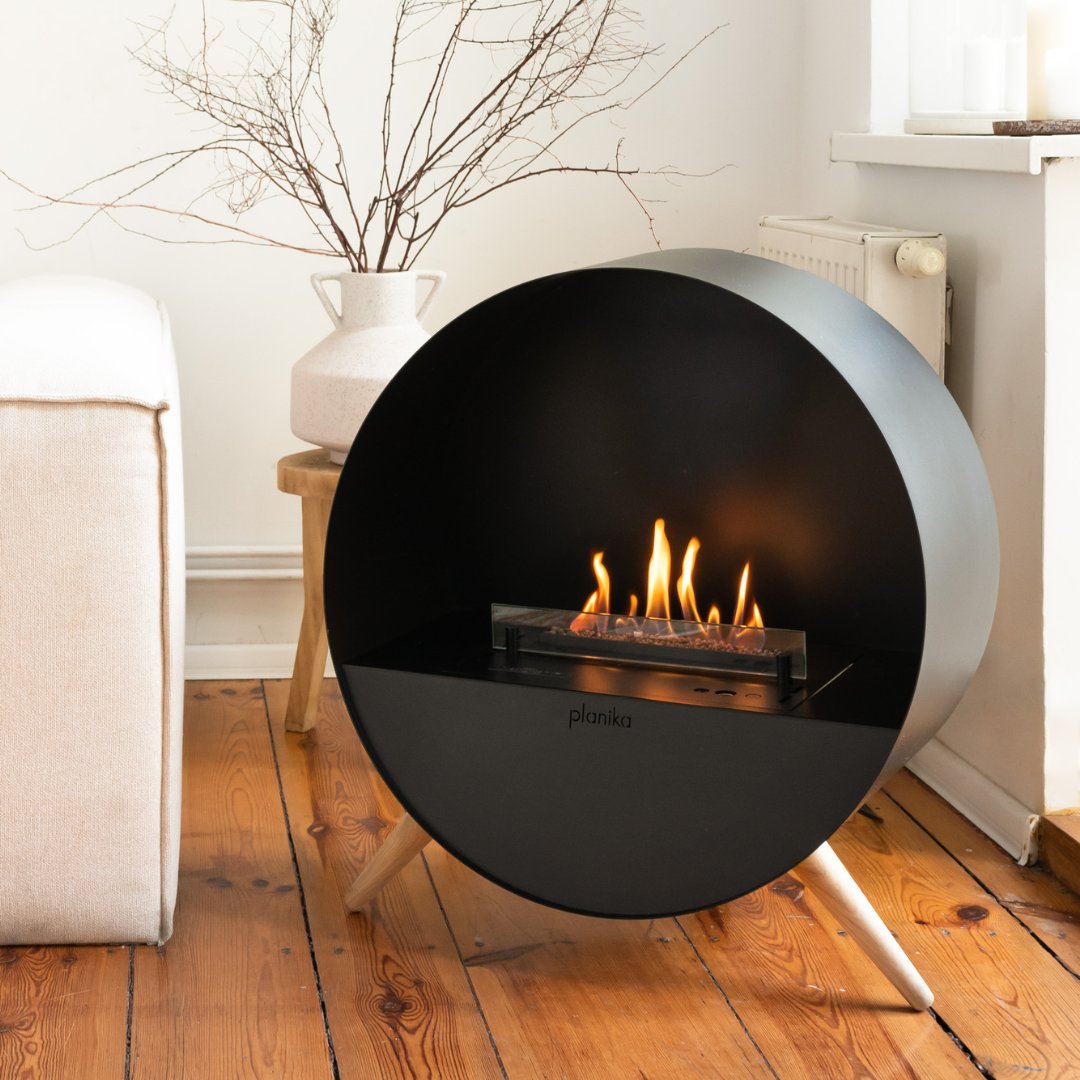 PlanikaUK's tweet photo. Our Senso Bubble Automatic: A perfect fit in any space! 

#Planika #BubbleFireplace #HomeDecor https://t.co/wSsOKlOPcK