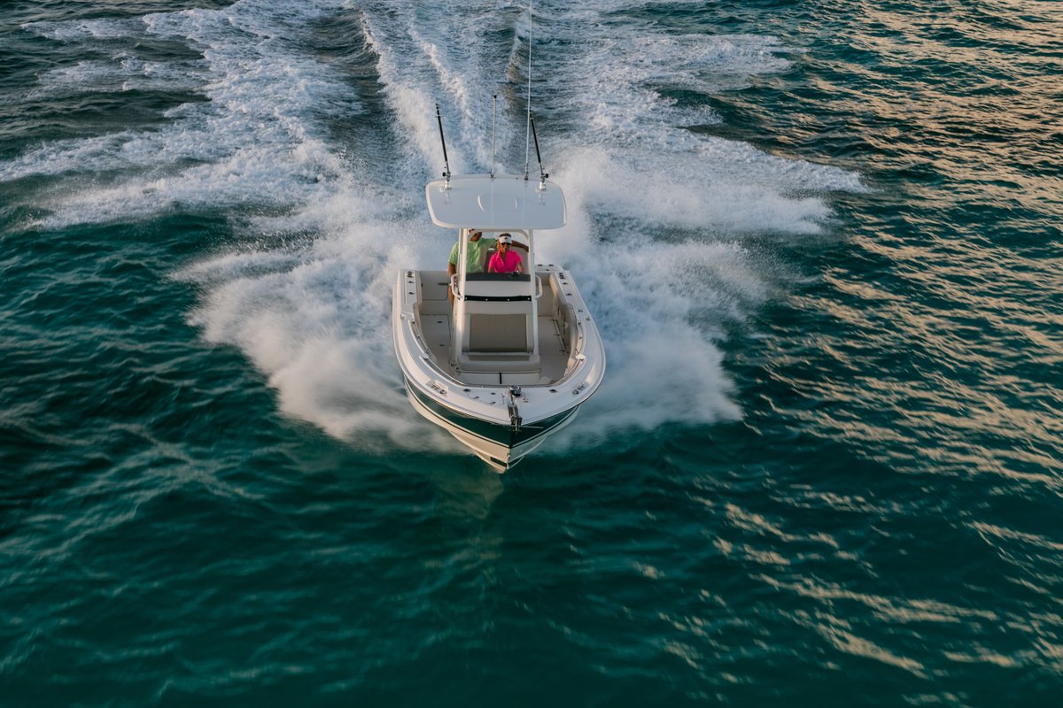 Boston_Whaler tweet picture