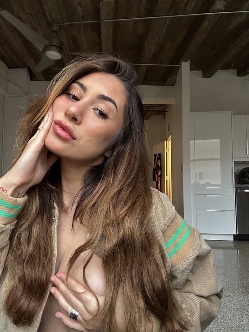 Can we have sex https://t.co/cFLZlZKElK