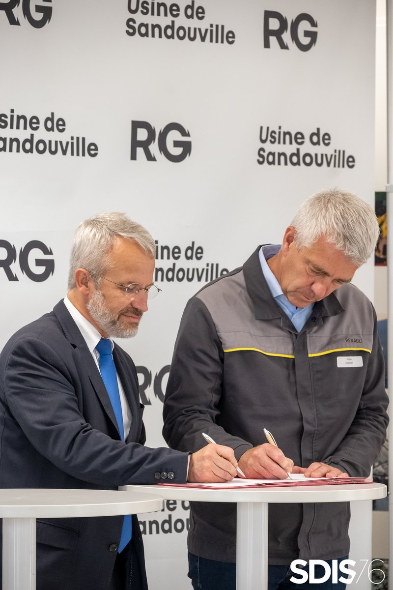 Sapeurs-pompiers 76 tweet media