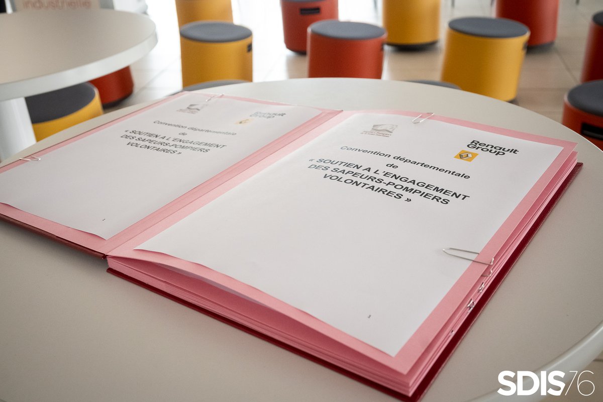 #volontariat

Signature d'une convention de disponibilité avec <a href="/renault_fr/">Renault France</a> #Sandouville pour 12 employés qui sont aussi #pompiers volontaires au Sdis76. 

Ils pourront ainsi être libérés pour partir en intervention et se former.

Bravo à toutes et tous pour cet engagement citoyen