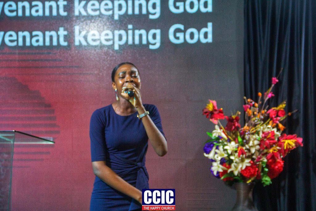 He is a covenant keeping God!

#SundayService
#worship
#livesong