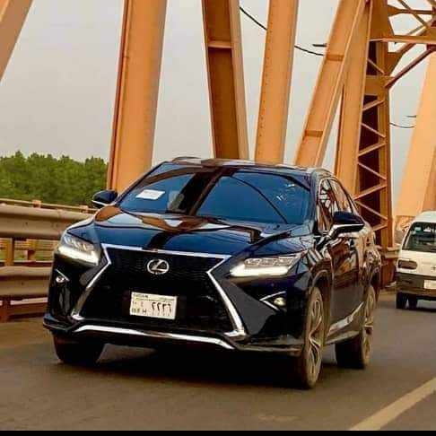 إنا لله و إنا إليه راجعون
الحمدلله على ما أراد، و لله الأخذ و العطاء
تم كسر منزلنا بالأمس بي امدرمان حي الدوحة  شارع 9 و تم سحب العربية.:

١- عربية 2018 Lexus RX/لكزس 
رقم النمرة : 2236 خ10

 الاتصال بأحد الارقام الاتية في حال وجودهاا.:
0912292033
0929699541
0969667608