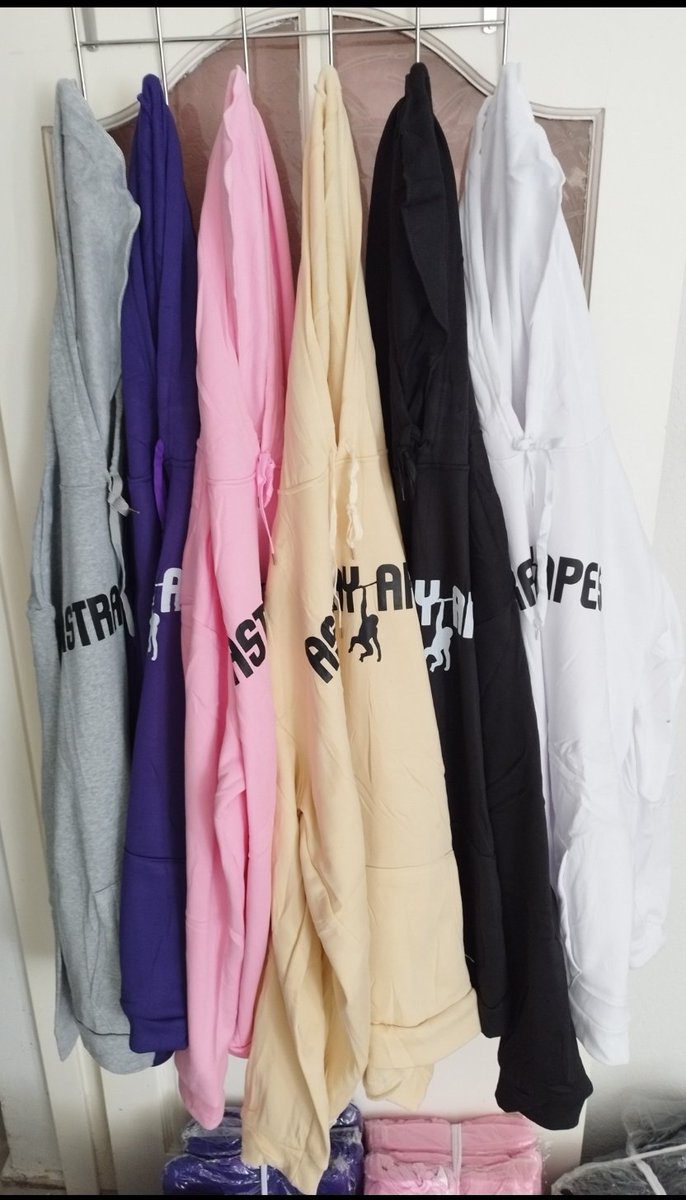 AstrayApes's tweet photo. #Gm gm FAM!!
.
Hoodies are in😁😏 dm for more info!
#MoveDifferent #GetYours ✌️❤️
.
#nft #web3 #crypto #merch #merchandise https://t.co/VxYohzU5J5