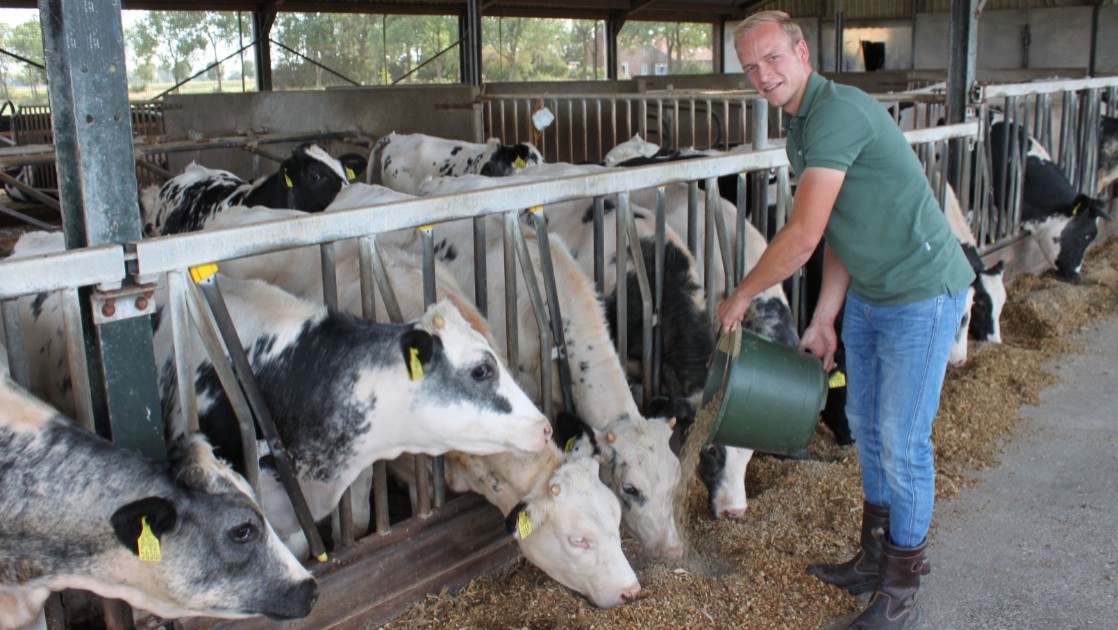 🐮 𝗞𝗿𝘂𝗶𝘀𝗹𝗶𝗻𝗴𝘃𝗮𝗮𝗿𝘇𝗲𝗻 𝗵𝗼𝘂𝗱𝗲𝗻: 𝗶𝗲𝘁𝘀 𝘃𝗼𝗼𝗿 𝗷𝗼𝘂?
Vanwege toenemende vraag vanuit de keten zoekt AR ondernemers voor het houden van kruislingvaarzen. Binnen deze keten wordt op duurzame wijze Nederlands rundvlees geproduceerd. 👉 bit.ly/3O8eRHX