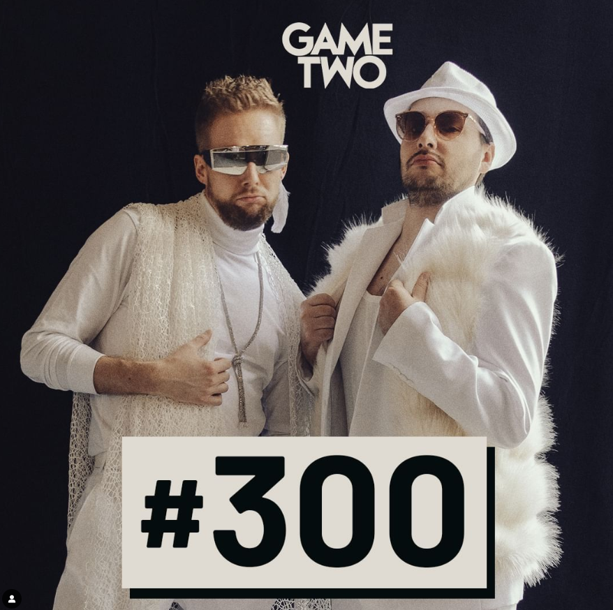 TheRocketBeans's tweet photo. Samstag gibt es #GameTwo 300 auf die Augen! Und wir sind kurz vor den 500k Abos auf YouTube. Wie geil wär's denn, wenn wir die noch vollbekommen würden?! *zwinkizwonki* https://t.co/7R3gC1riJo
